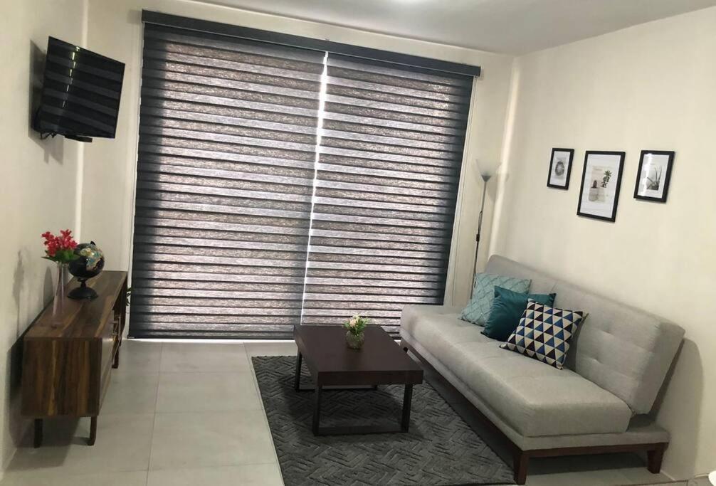 Be Central Departamento Con Alberca En El Centro De Guadalaja غوادالاجارا المظهر الخارجي الصورة